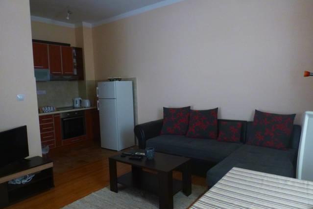 ריסאן Roman Gardens Studio Apartment מראה חיצוני תמונה